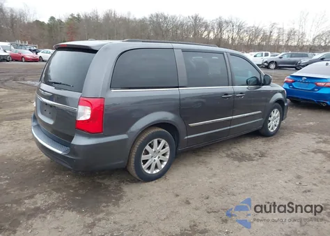 2016 Chrysler Town & Country Touring из США, поврежденный, VIN 2C4RC1BG2GR295665